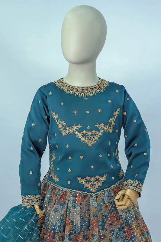 Girls Embroidered Lehenga Choli 3 Piece Suit kk-40